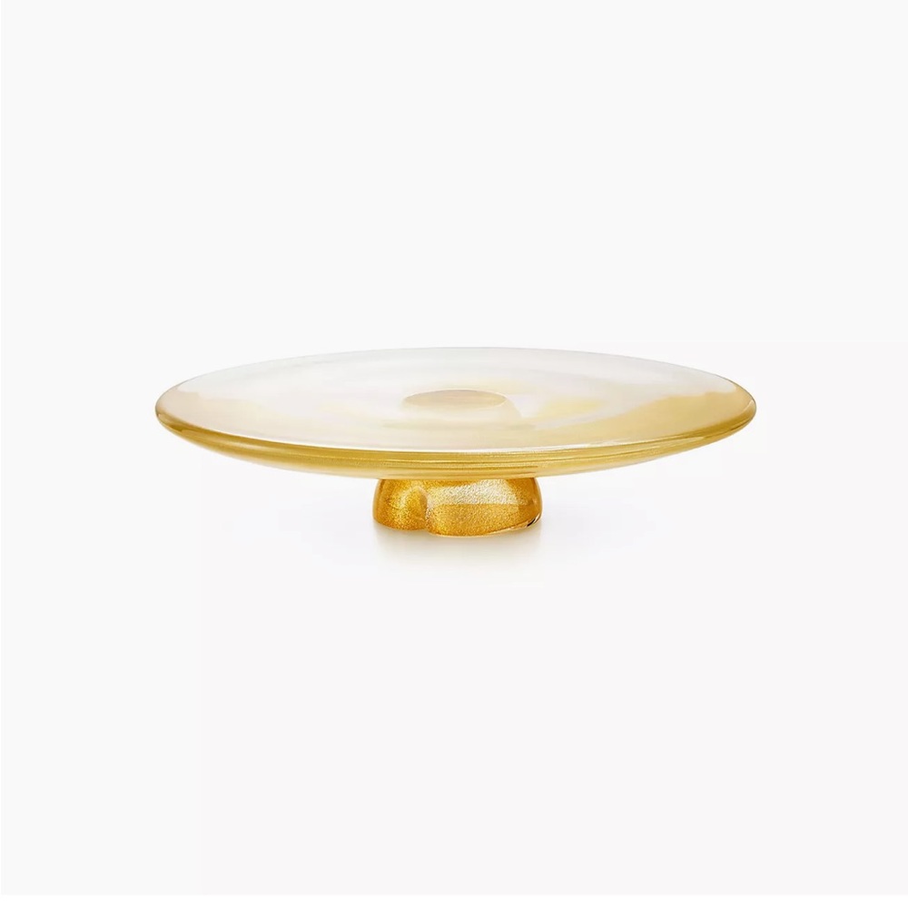 Elsa Peretti x Tiffany & Co cake stand